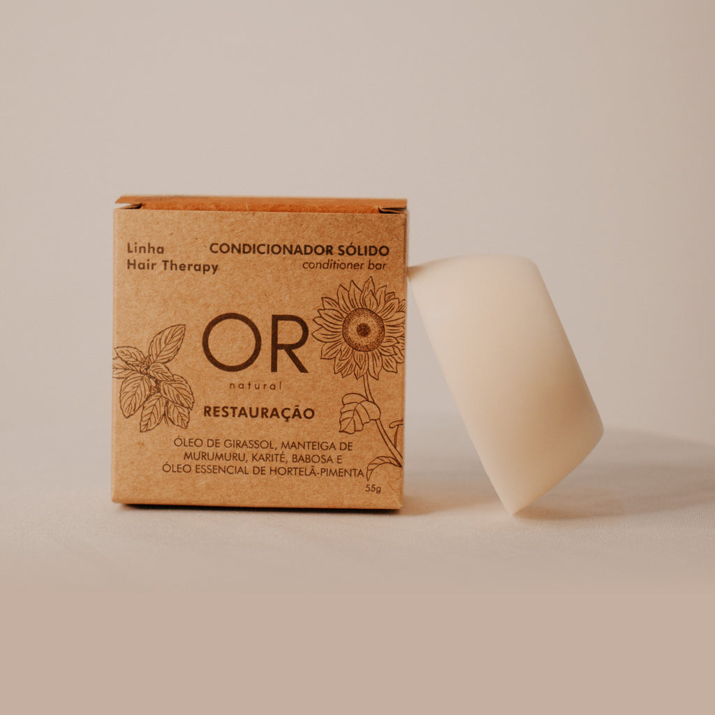 Condicionador sólido Restauração 55 g OR Natural: caixa e barra lado a lado